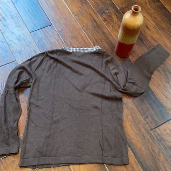 Izod V neck sweater brown size M - Picture 4 of 5
